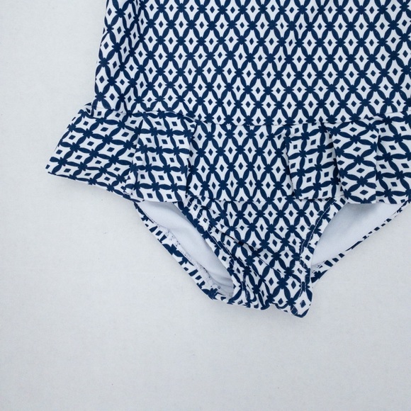 Matching Swimming Suit and Sun Hat set (size 3T) - Picture 4 of 10